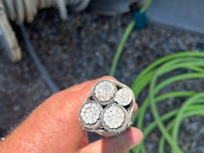4/0-4/0-4/0-2/0 Gray Stranded Aluminum Service Entrance (SER) Cable