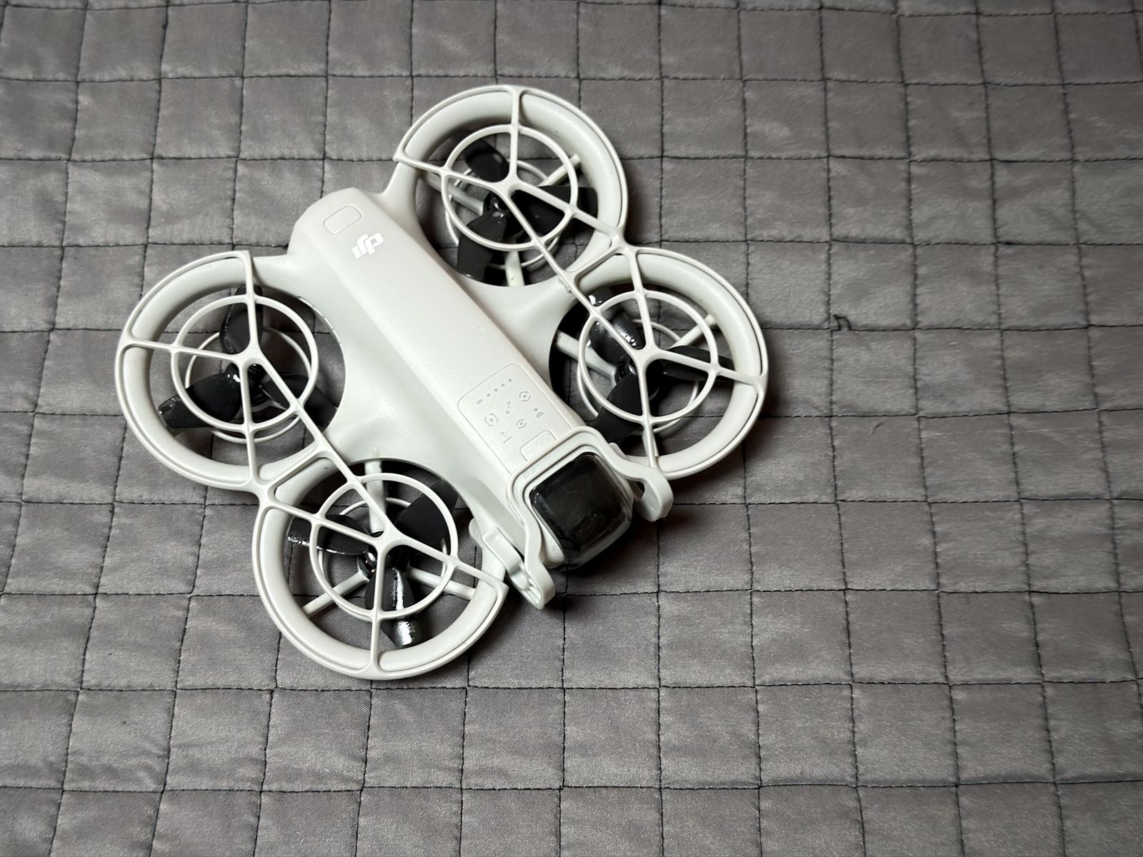 DJI Neo