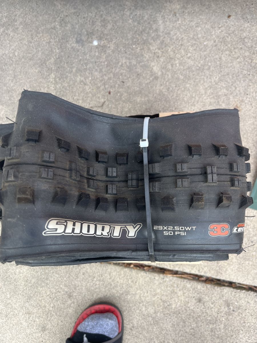 Maxxis SHORTY 29x2.5 Exo 3c Max Terra