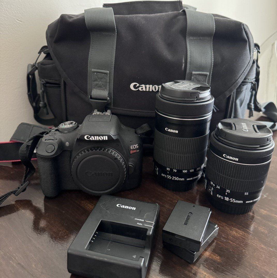 Canon EOS Rebel T7