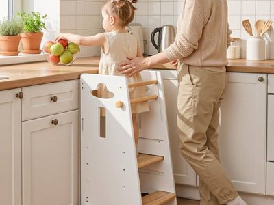 COSYLAND Toddler Standing Tower Adjustable Height