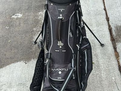 Maxfli Golf Bag with Cobra F9 Irons & Wilson Power Source Woods - Full Set, Used