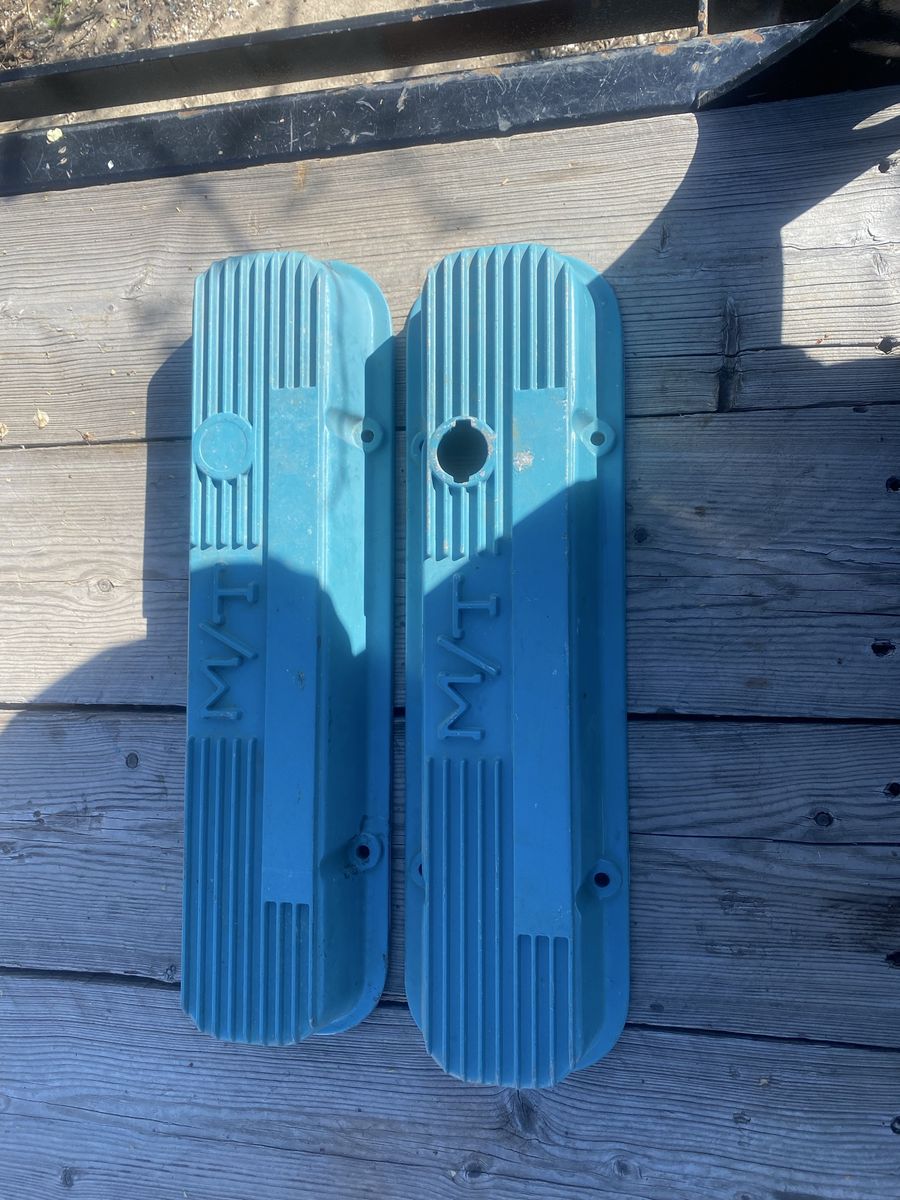 Pontiac Mickey Thompson Valve Covers