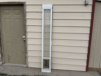 Patio Panel Pet Door Insert - White Frame, Sliding Door Compatible