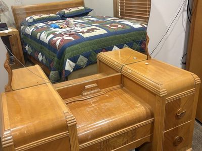 Antique Bedroom Set