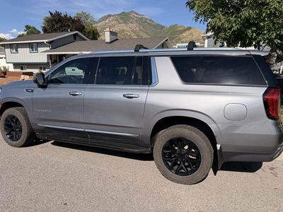 2022 GMC Yukon XL SLT