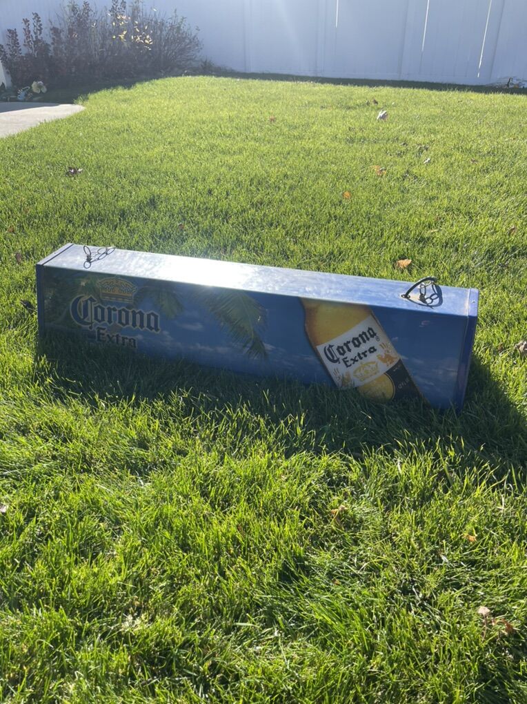 Corona Pool Table Light