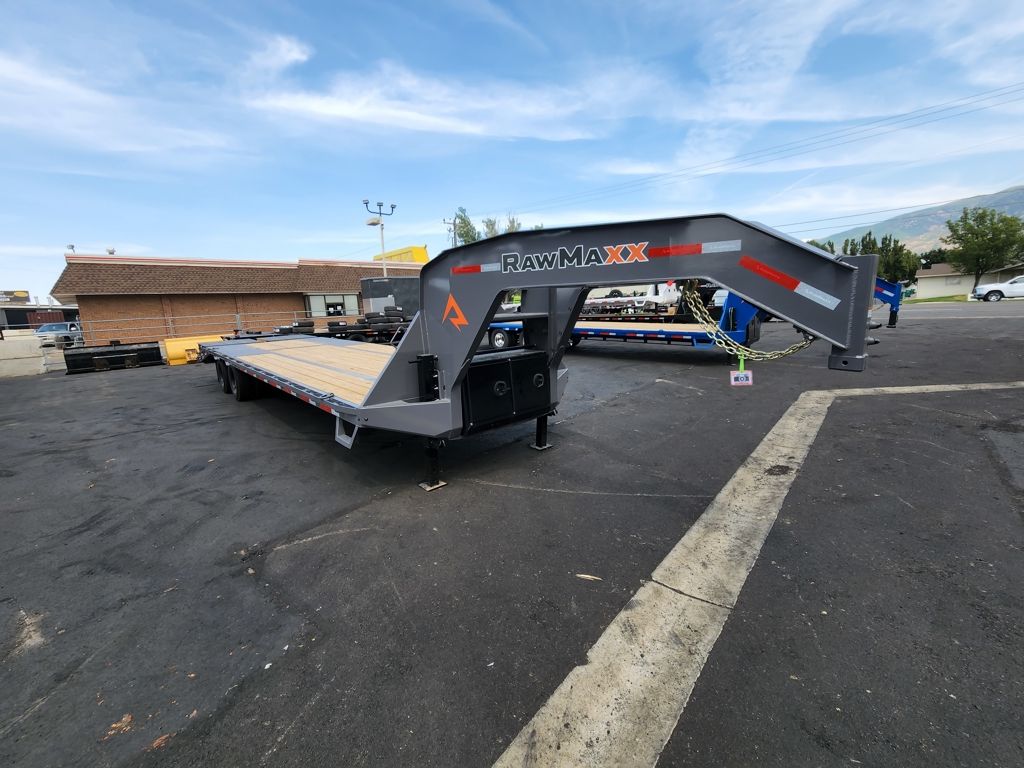2027 RawMaxx 32' Gooseneck FDXD 20K with Aluminum Wheels Equipment Trailer