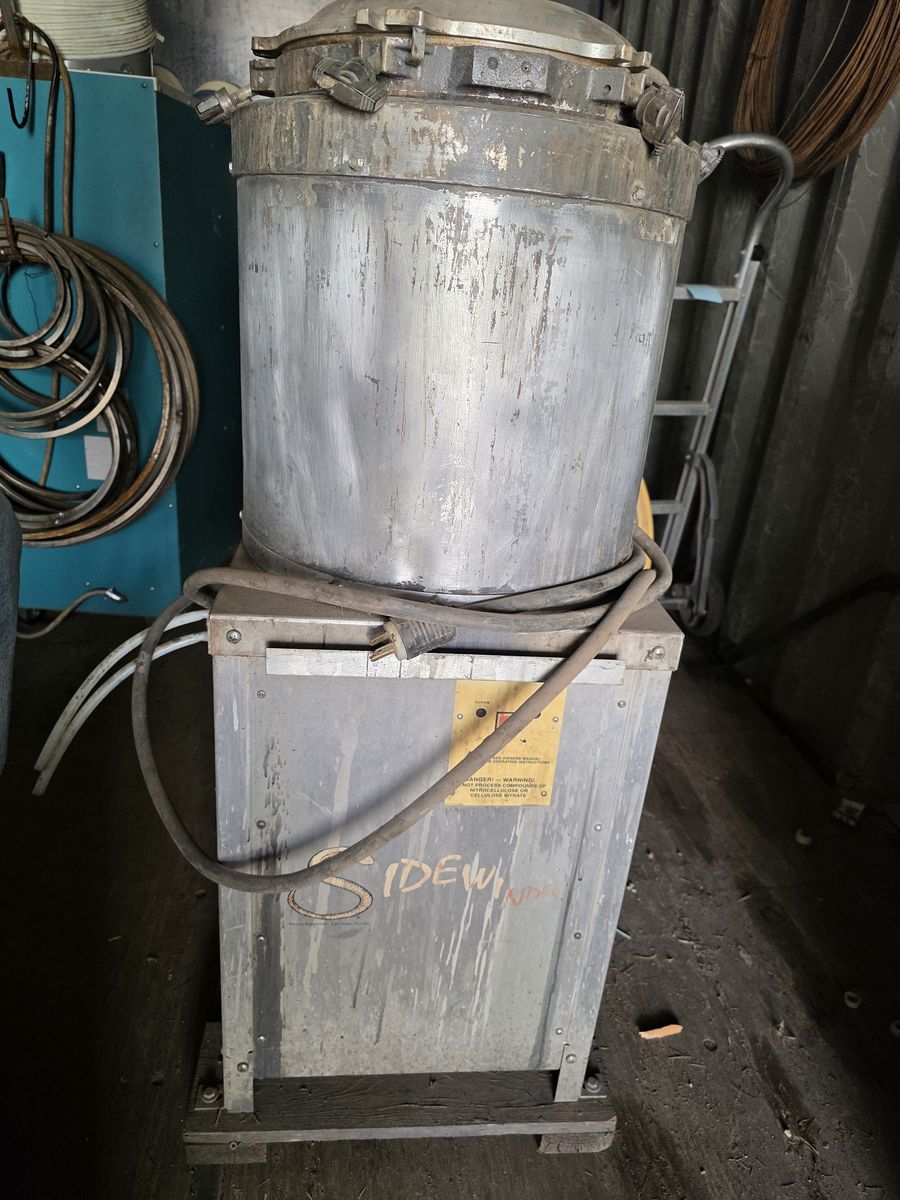 Sidewinder Solvent Reclaimer