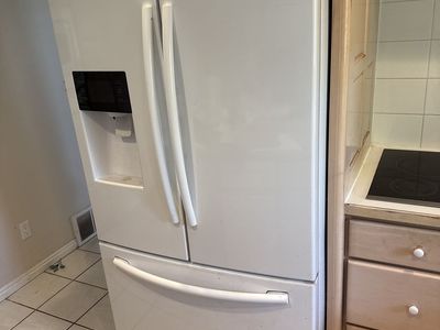 Samsung refrigerator