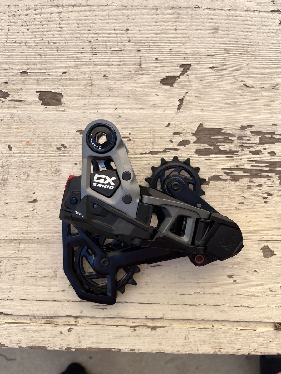 SRAM GX EAGLE T-TYPE AXS REAR DERAILLEUR