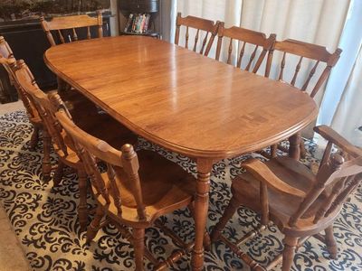 Solid Maple Dining Table with 8 Matching Spindle-Back Chairs.