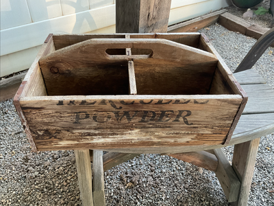 VTG Hercules Powder Wood Crate W/ Divider & Wood Handle