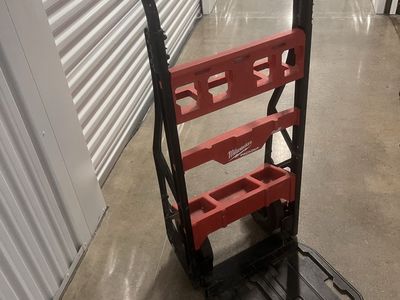 Milwaukee Dolly