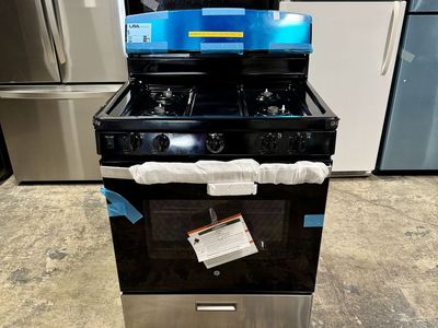 GE STAINLESS STEEL GAS RANGE