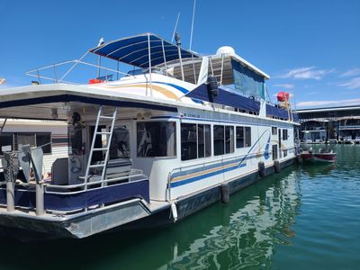 Lake Powell Houseboat Timeshare – 75' Private Houseboat | Halls Crossing, UT