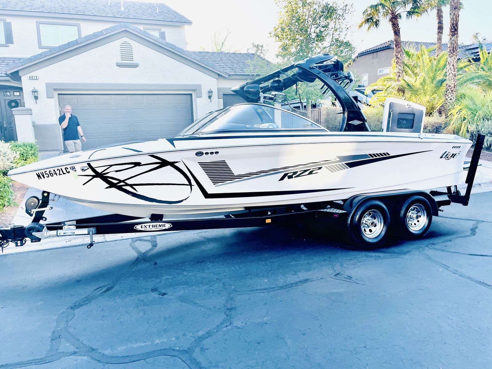 Tige RZ2 Surf Boat For Rent!