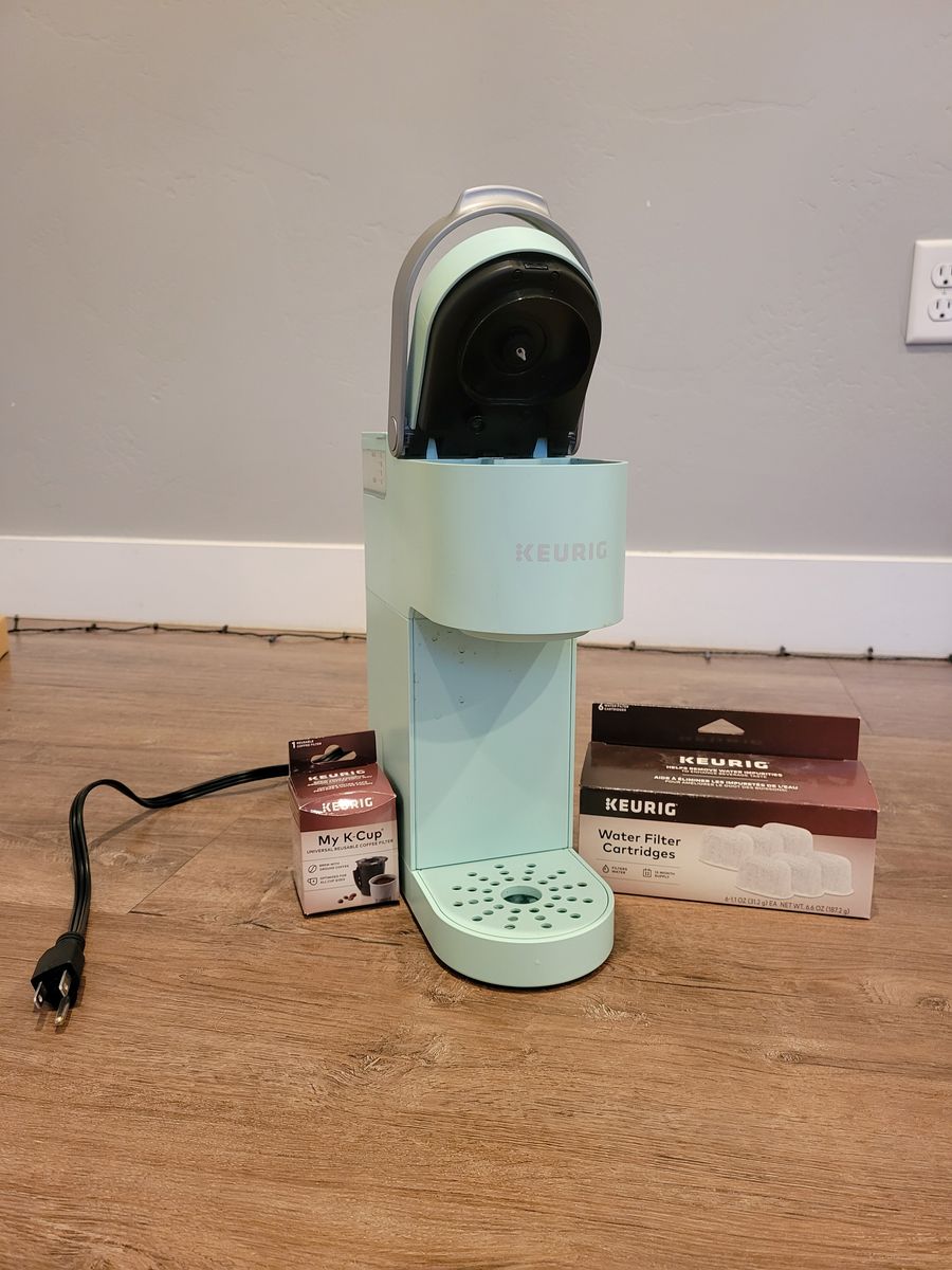 Keurig one cup coffee maker