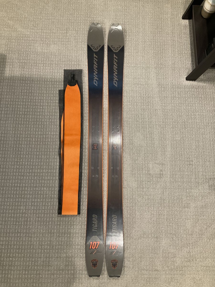 Dynafit Tigard 107 Touring Skis w/ Pomoca Speed Skins