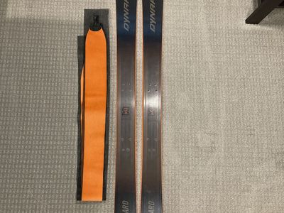 Dynafit Tigard 107 Touring Skis w/ Pomoca Speed Skins