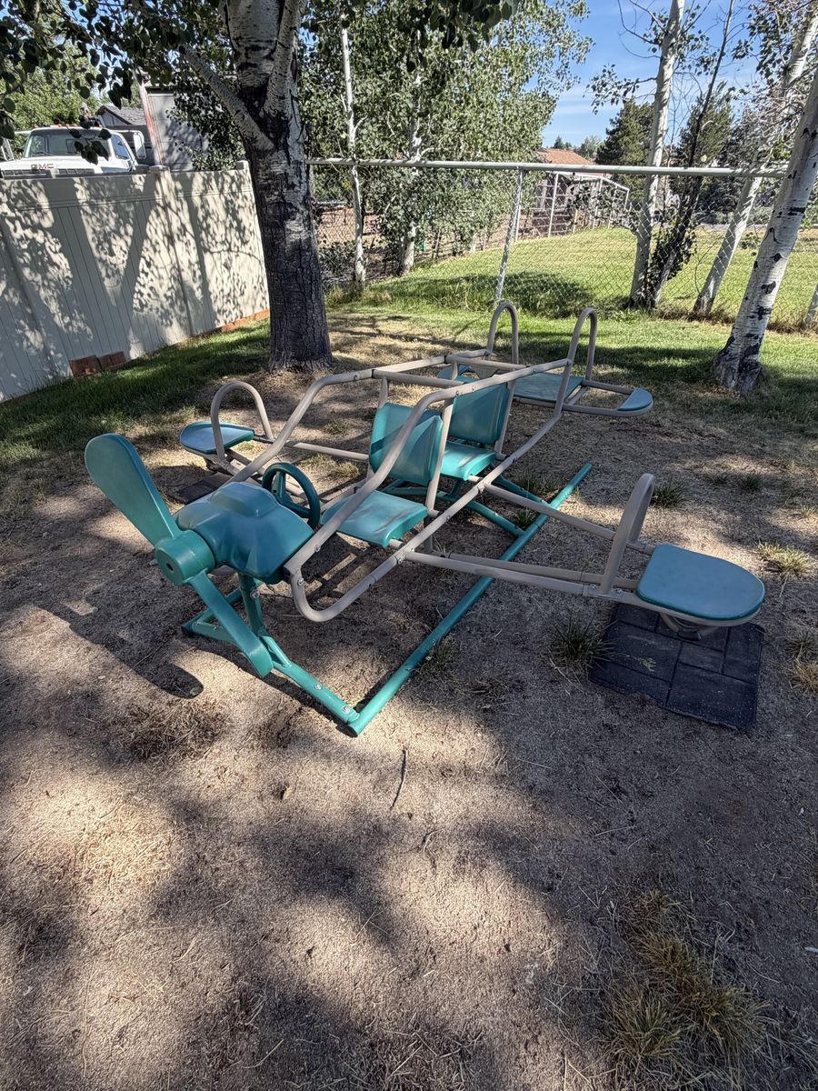 Main image 4