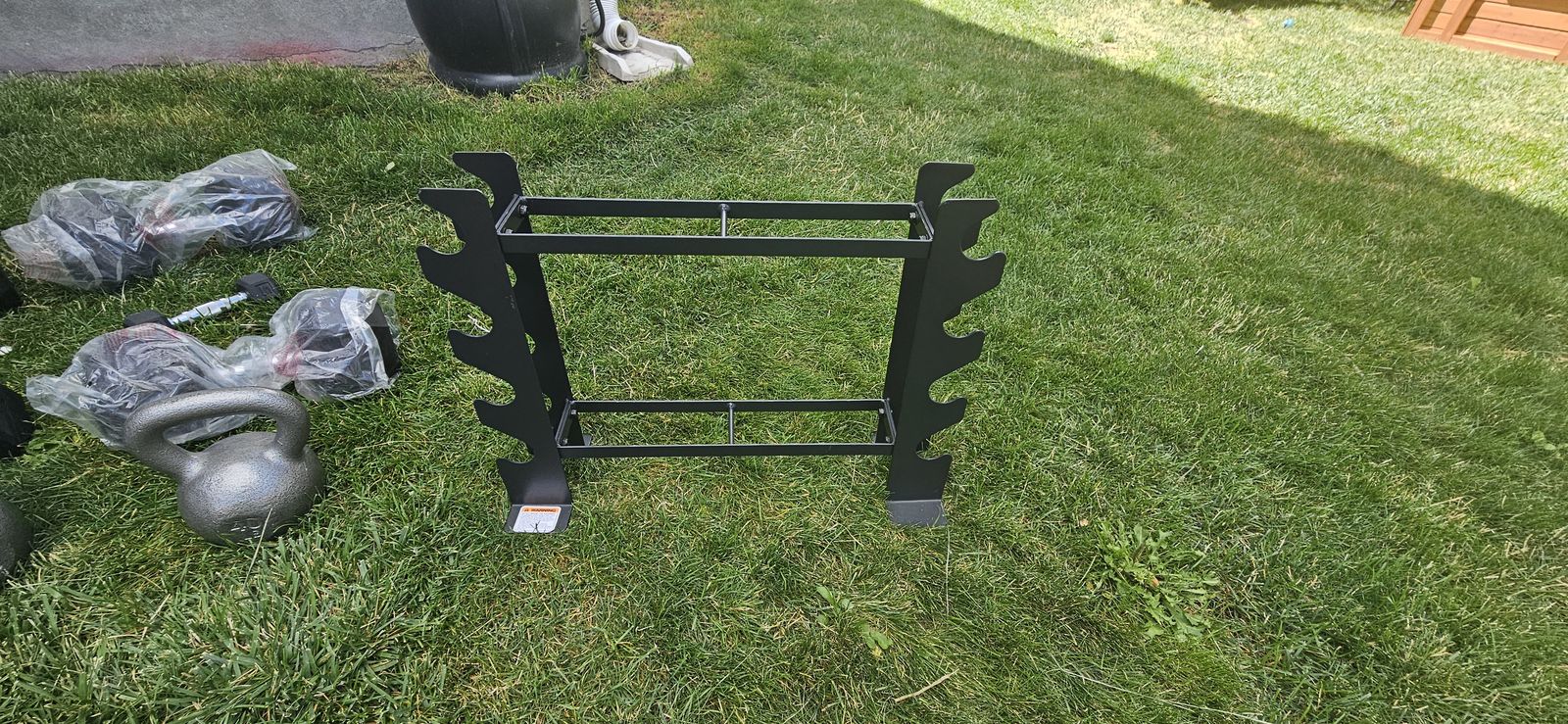Dumbbell/kettle bell rack