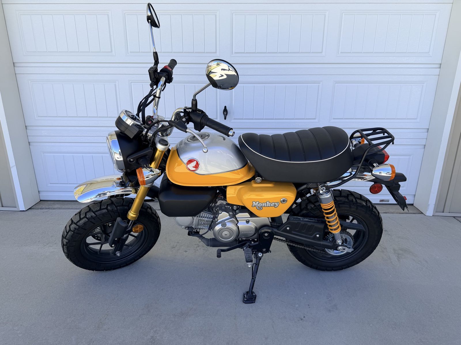 2022 Honda MONKEY ABS, banana yellow