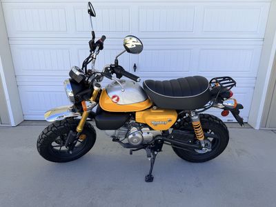 2022 Honda MONKEY ABS, banana yellow