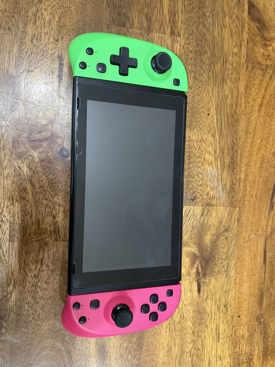 Family Switch With Dock