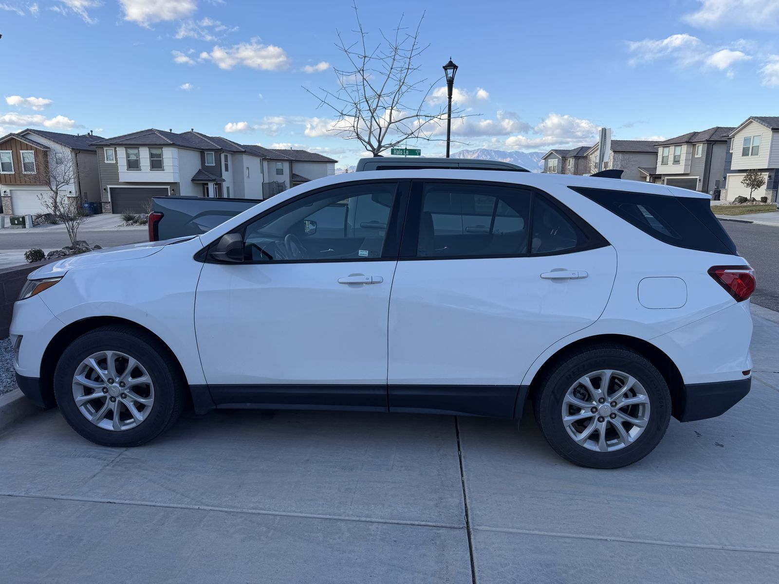 2019 CHEVROLET EQUINOX LS