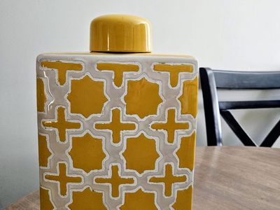 Yellow & White jar w/lid $15 OBO