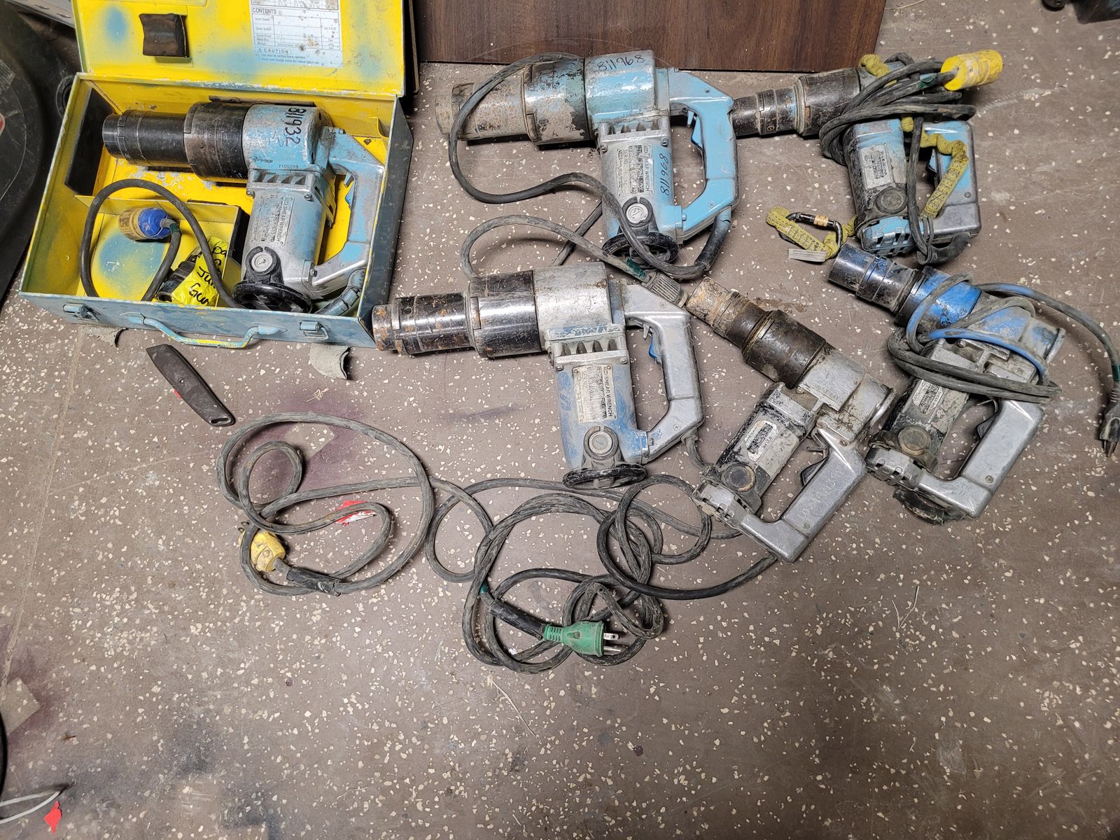 SHEAR WRENCH