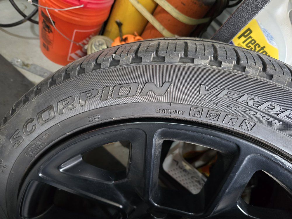 Ram 22" rims and tires