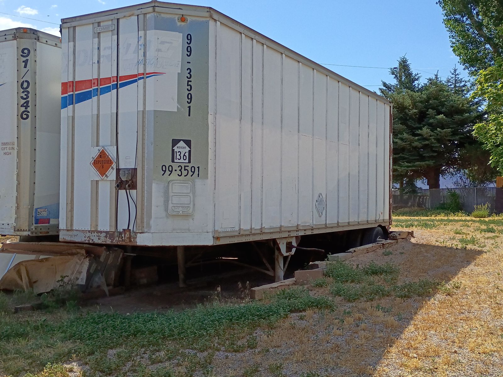 28 ft. Dry Van / Storage