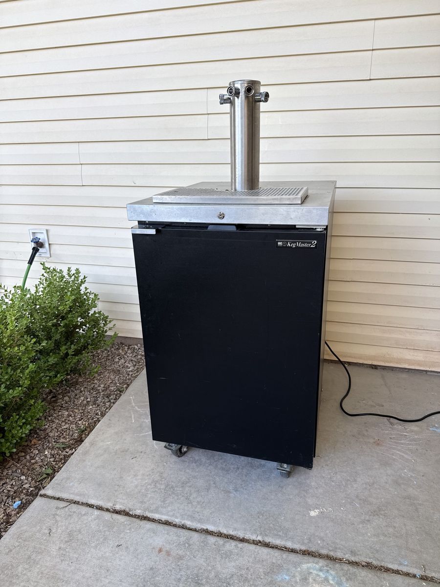 UBC KegMaster 2 Commercial Kegerator – Stainless Steel Interior + Tower