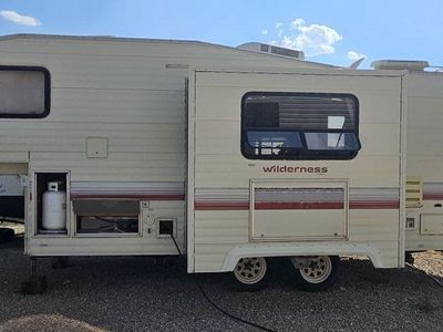 1993 Fleetwood Wilderness CT1 Travel Trailer