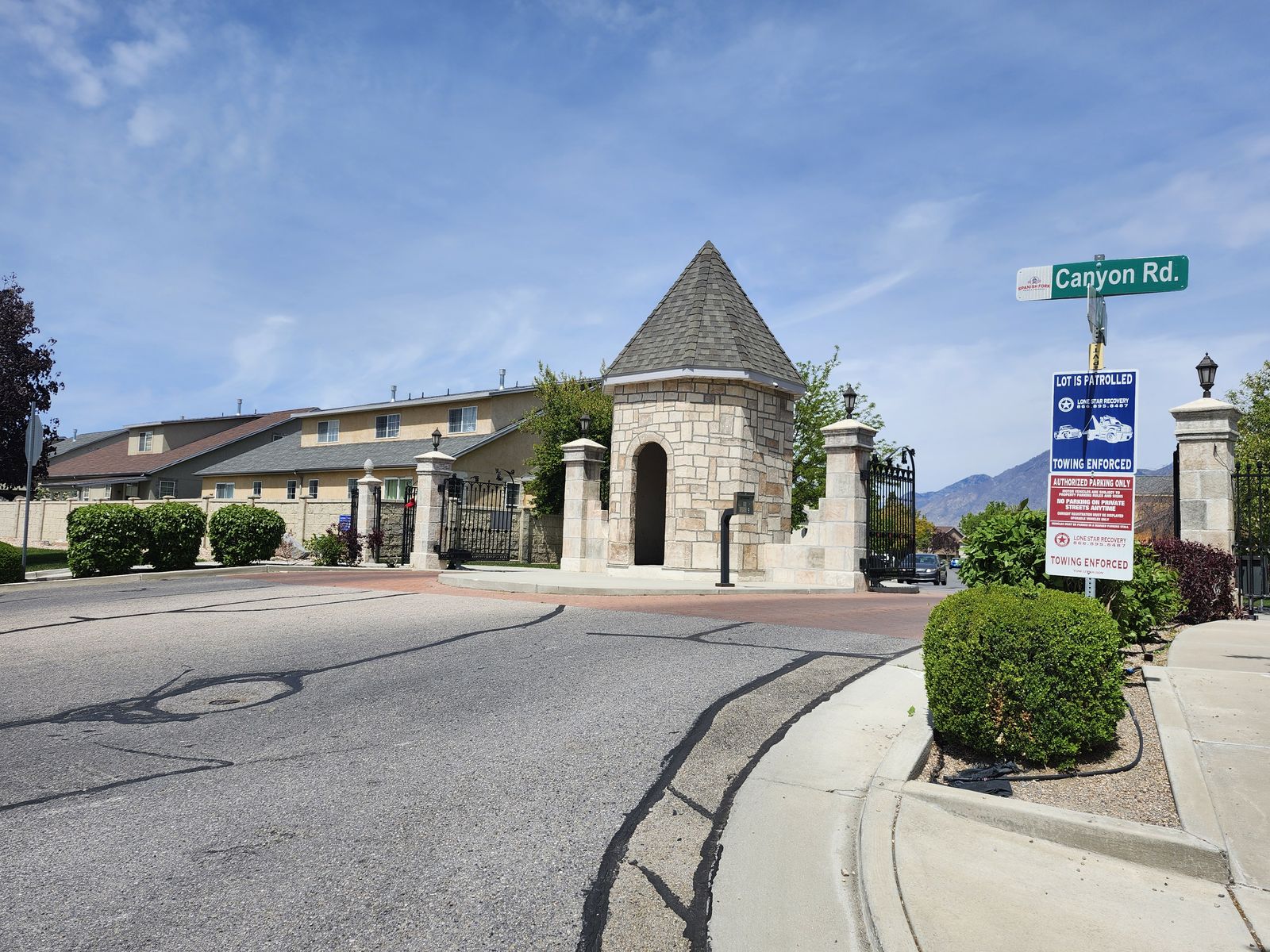 Somerset Village Annual Garage Sale