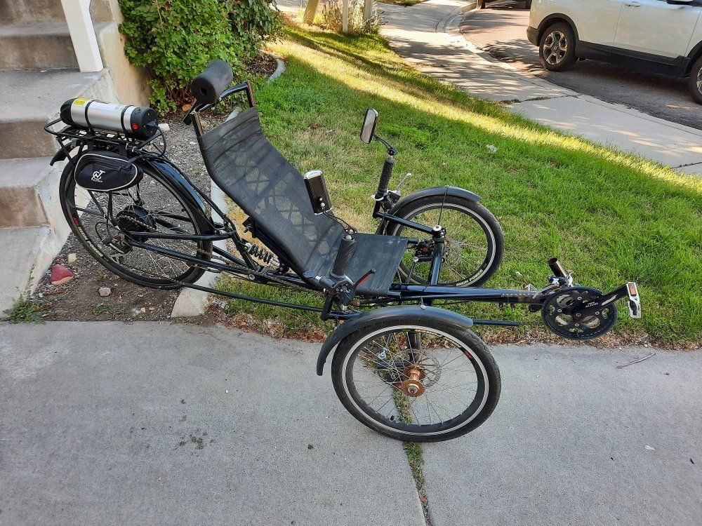 RECUMBENT ELECTRIC TRICYCLE