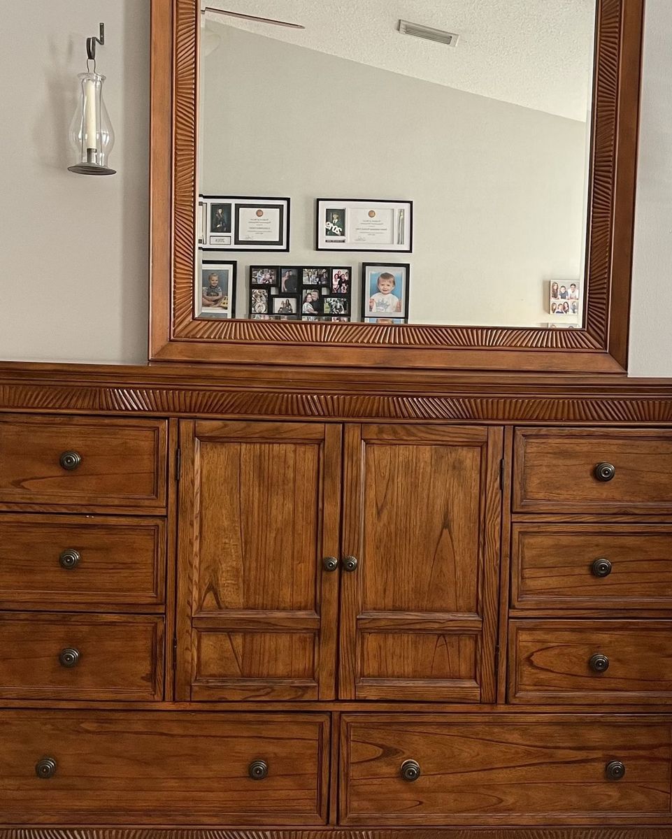11 drawer Cindy Crawford dresser
