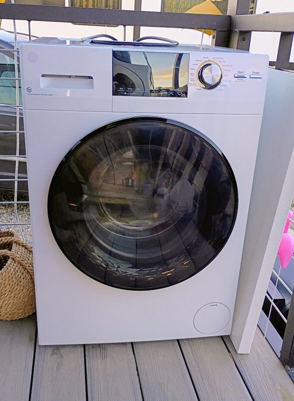 GE® 24" 2.4 cu. ft.Capacity Front Load Washer/Condenser Dryer Combo 2024
