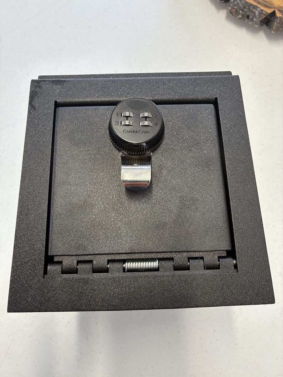 Console  Vault - Locking console case for 2023 Tacoma
