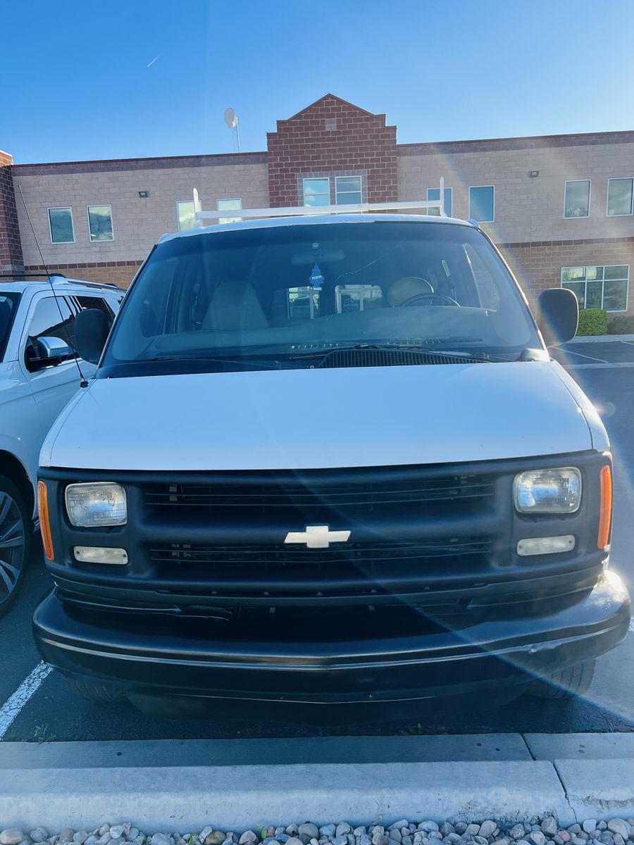 2001 GMC Savana 1500 SLT