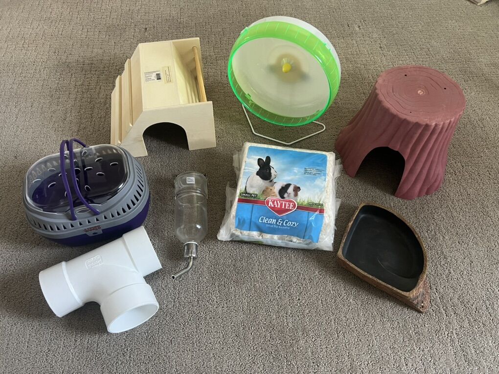 Hedgehog/Small Animal Supplies Bundle