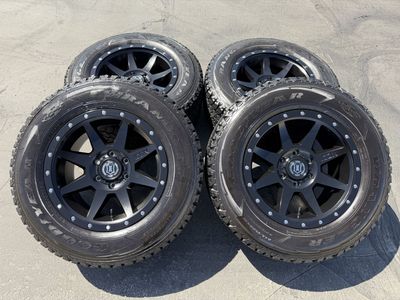 LT275/65r18 Goodyear AT Icon 6x5.5 Chevy Tacoma GM