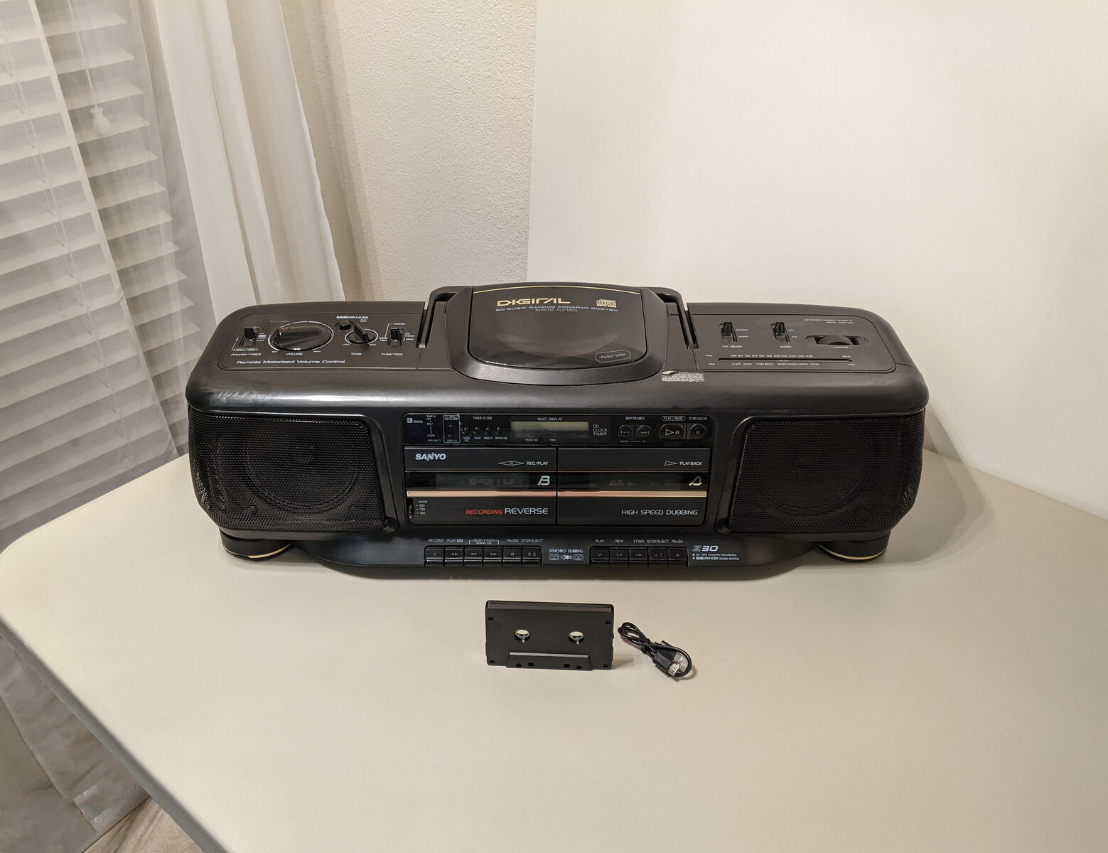 Vintage 1990 BOOM box w/bluetooth cassette
