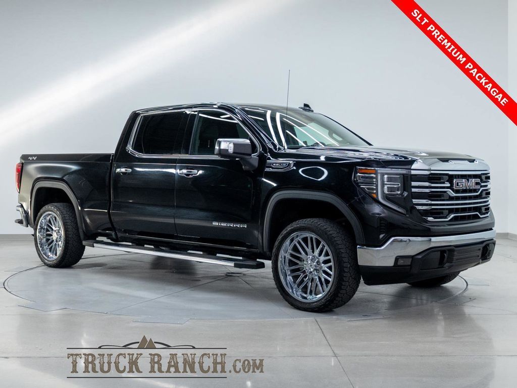 2023 GMC 1500 SLT