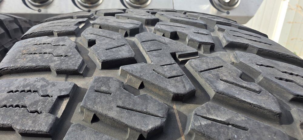 falken wildpeak at3w 265/65R18