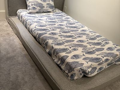 Twin Bed Mattress With Platform Frame And Cover