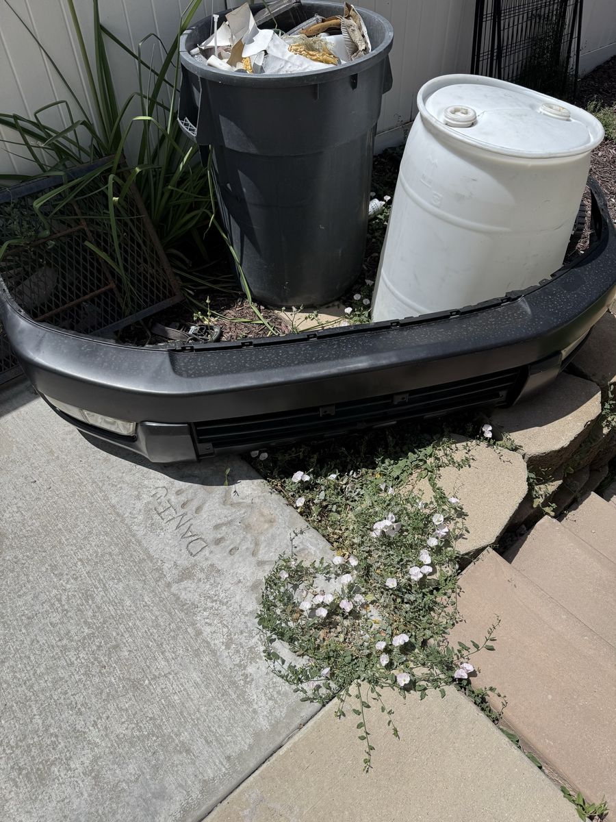 Toyota 4runner/tacoma bumper
