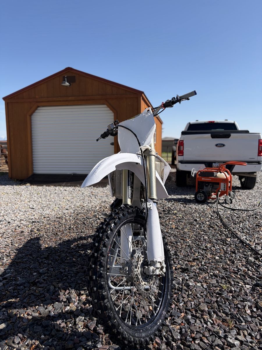 YZF 250
